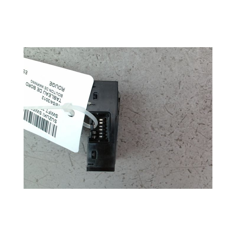 BOUTON DE WARNING SUZUKI SWIFT 3P