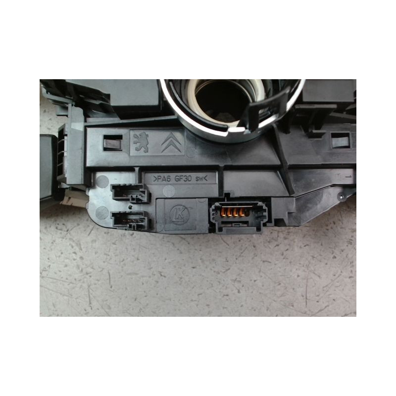 BLOC COMMODOS CITROEN C3 II Phase 2 (A51) 2013-2016