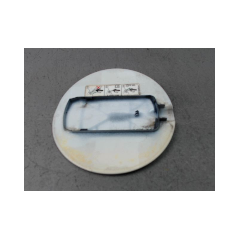 VOLET DE TRAPPE CARBURANT FORD FOCUS SW II Phase 2 2008-2010