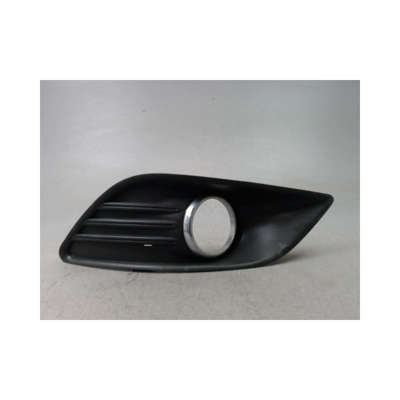 GRILLE VENTILATION PARE-CHOC AVD FORD FOCUS SW II Phase 2 2008-2010