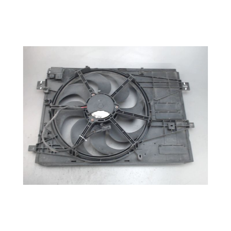 MOTEUR VENTILATEUR RADIATEUR PEUGEOT 5008