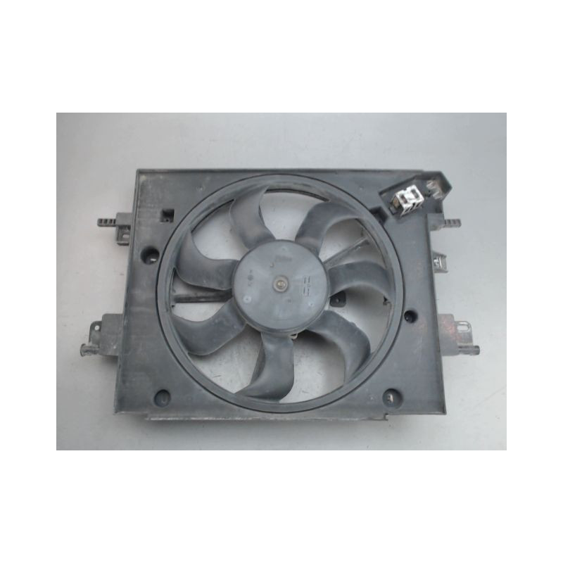 MOTEUR VENTILATEUR RADIATEUR DACIA DUSTER