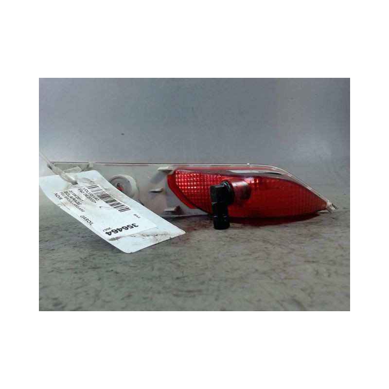 FEU BROUILLARD ARRIERE GAUCHE VOLVO V40 2000-