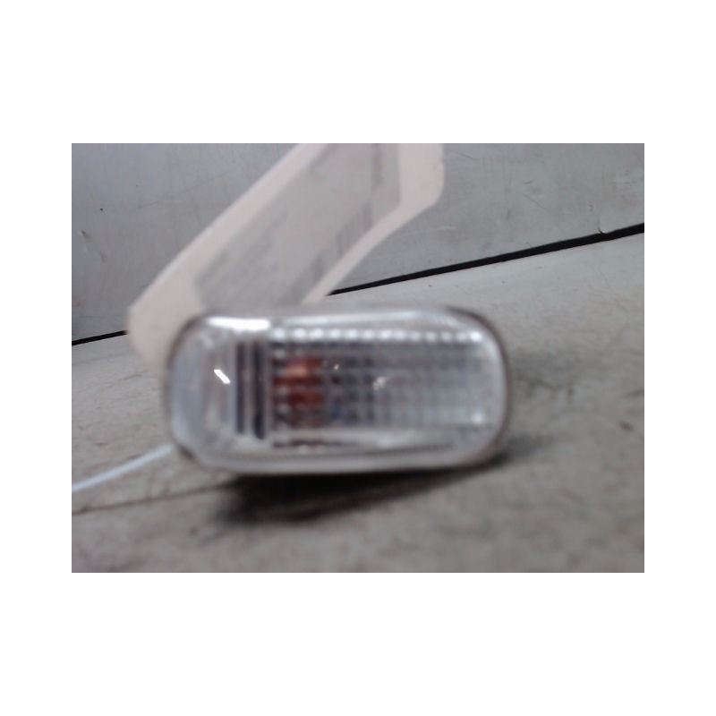 REPETITEUR AILE GAUCHE HONDA CR-V 2005-