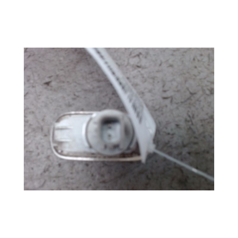 REPETITEUR AILE GAUCHE HONDA CR-V 2005-