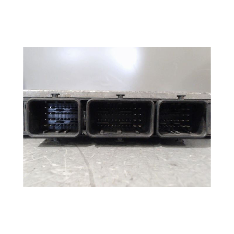 CALCULATEUR MOTEUR CITROEN C2