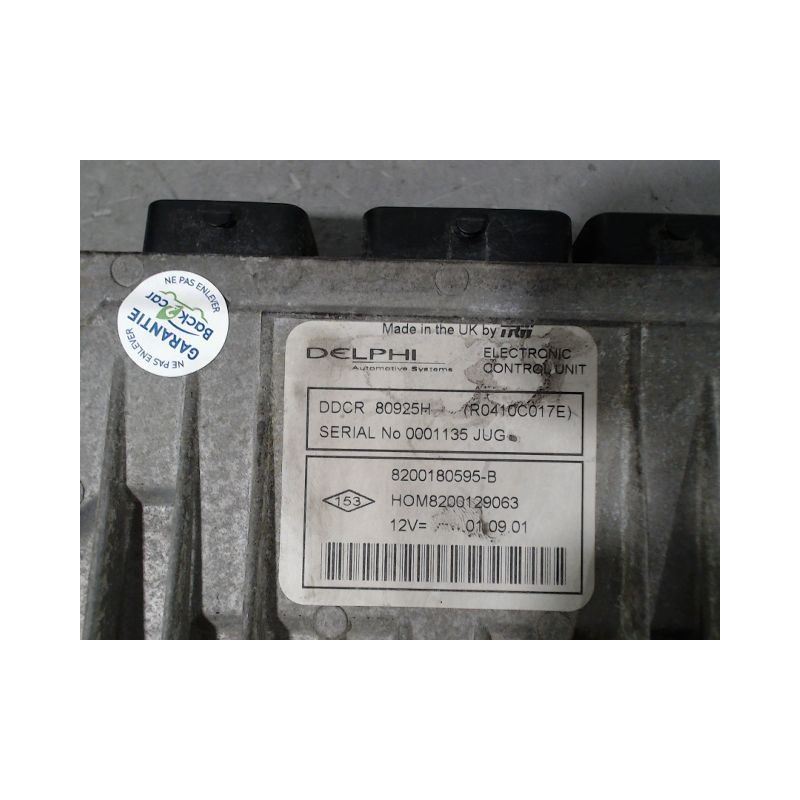 CALCULATEUR MOTEUR RENAULT CLIO