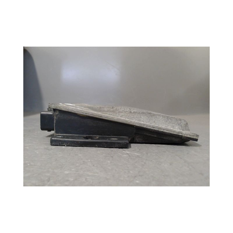 CALCULATEUR MOTEUR RENAULT CLIO
