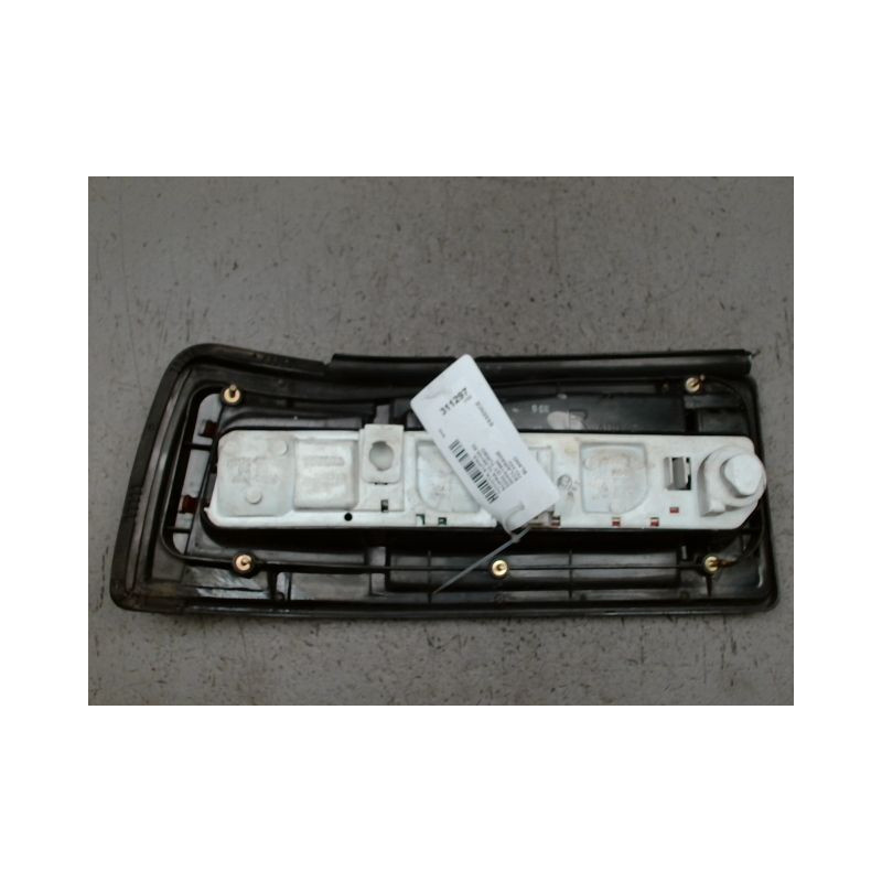 FEU ARRIERE DROIT TOYOTA SUPRA 86-92