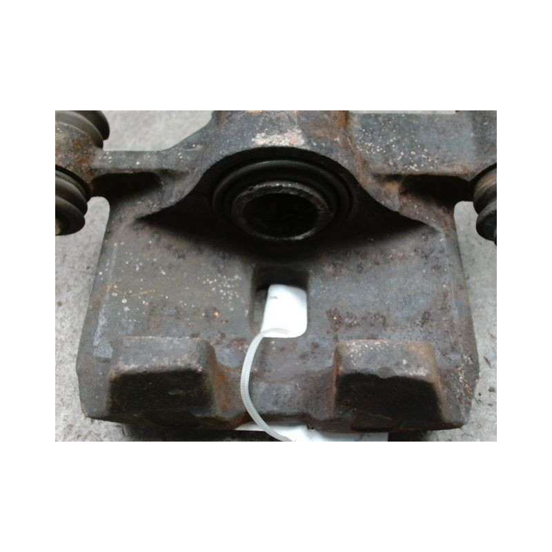 ETRIER DE FREIN ARRIERE GAUCHE TOYOTA SUPRA 86-92