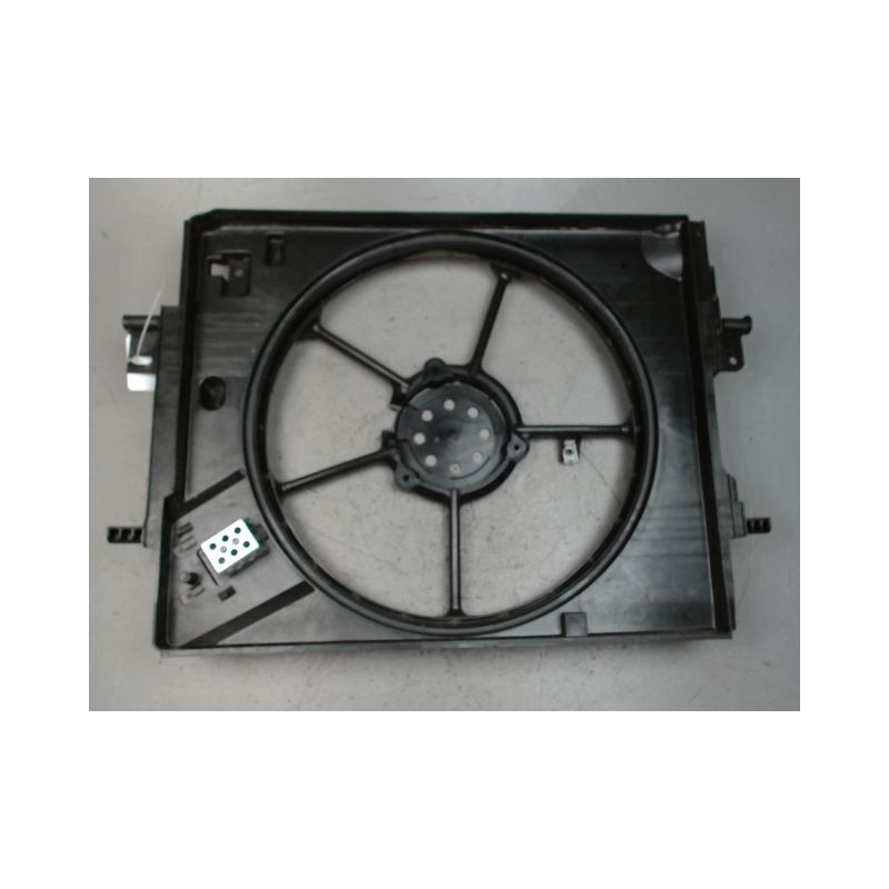 SUPPORT DE VENTILATEUR RENAULT CLIO