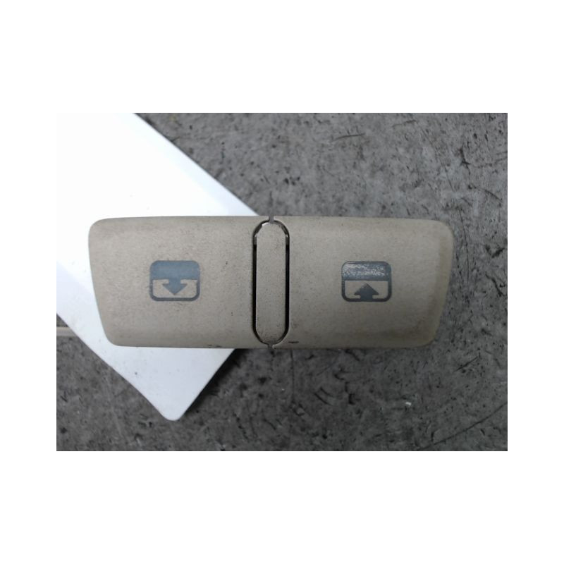 BOUTON COMMANDE TOIT OUVRANT FIAT 500