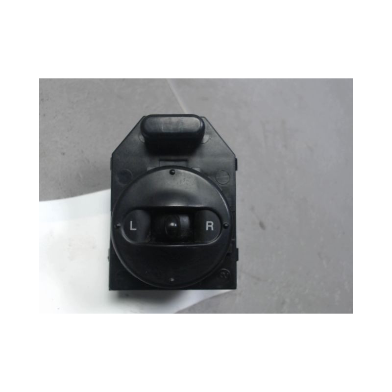 COMMANDE RETROVISSEUR EXTERIEUR ELECTRIQUE KIA SORENTO