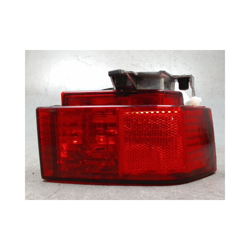 FEU DE PARE-CHOC ARRIERE DROIT OPEL MERIVA 2003-2005