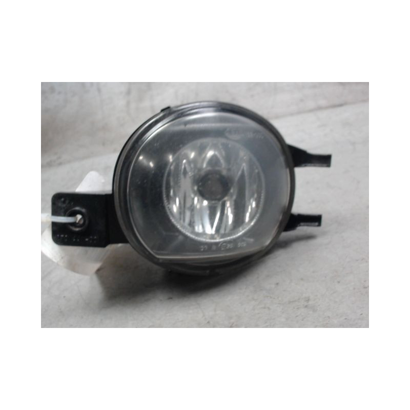 PHARE ANTIBROUILLARD AVANT GAUCHE TOYOTA YARIS 2003-