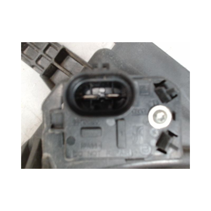 MOTEUR VENTILATEUR RADIATEUR OPEL CORSA 06-09