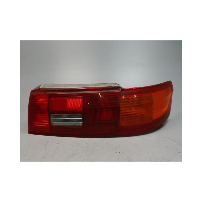FEU ARRIERE DROIT TOYOTA PASEO
