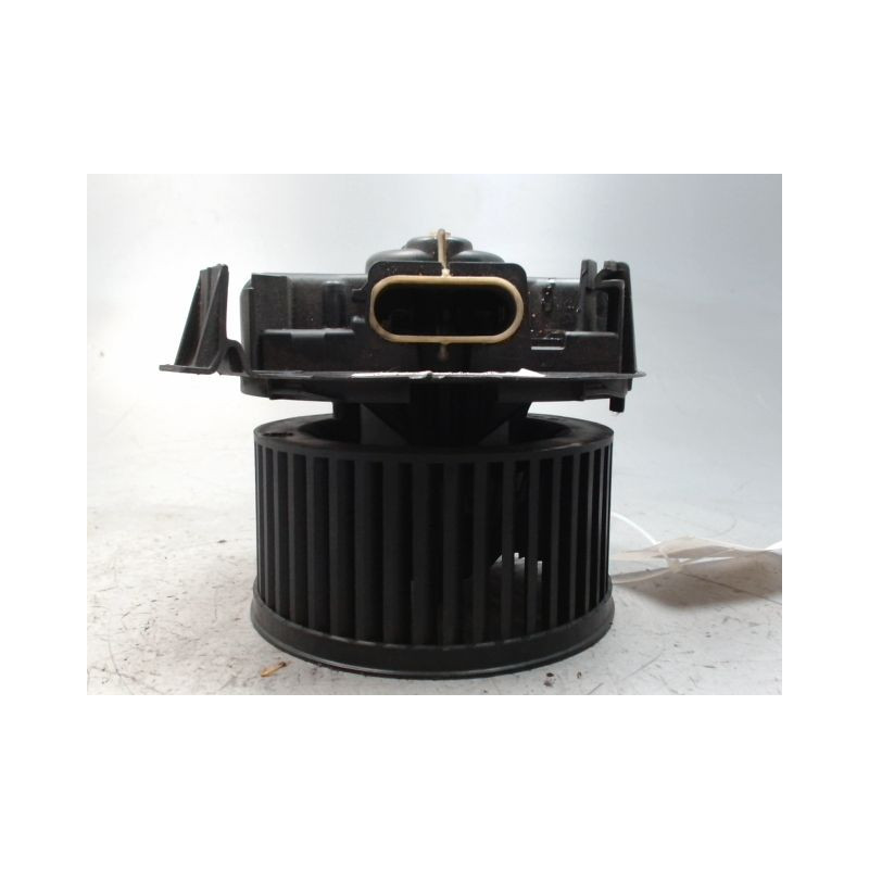 MOTEUR VENTILATEUR CHAUFFAGE RENAULT CLIO
