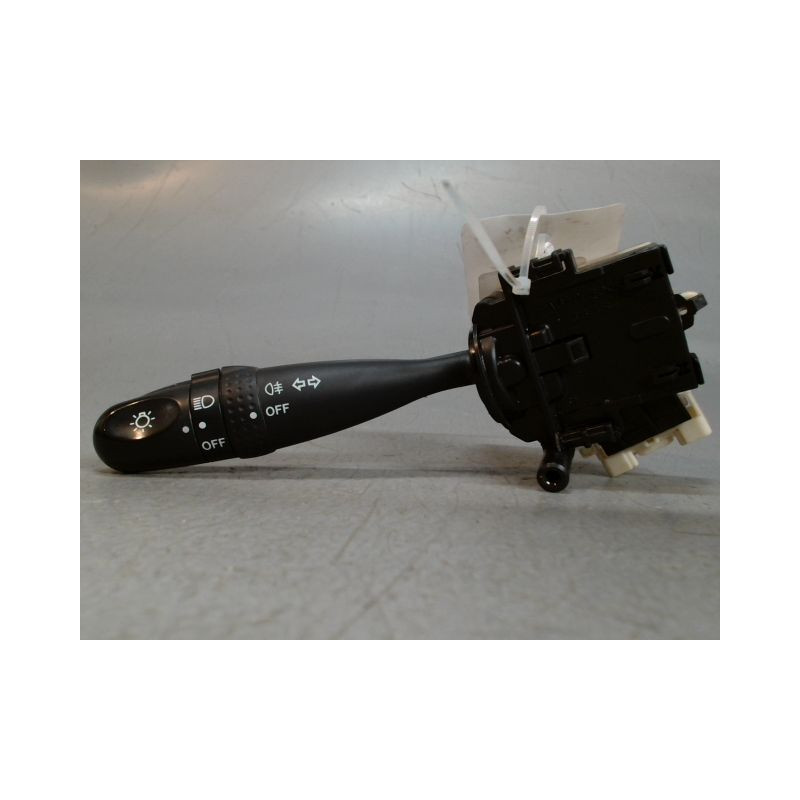COMMANDE CLIGNOTANT TOYOTA COROLLA 2002-