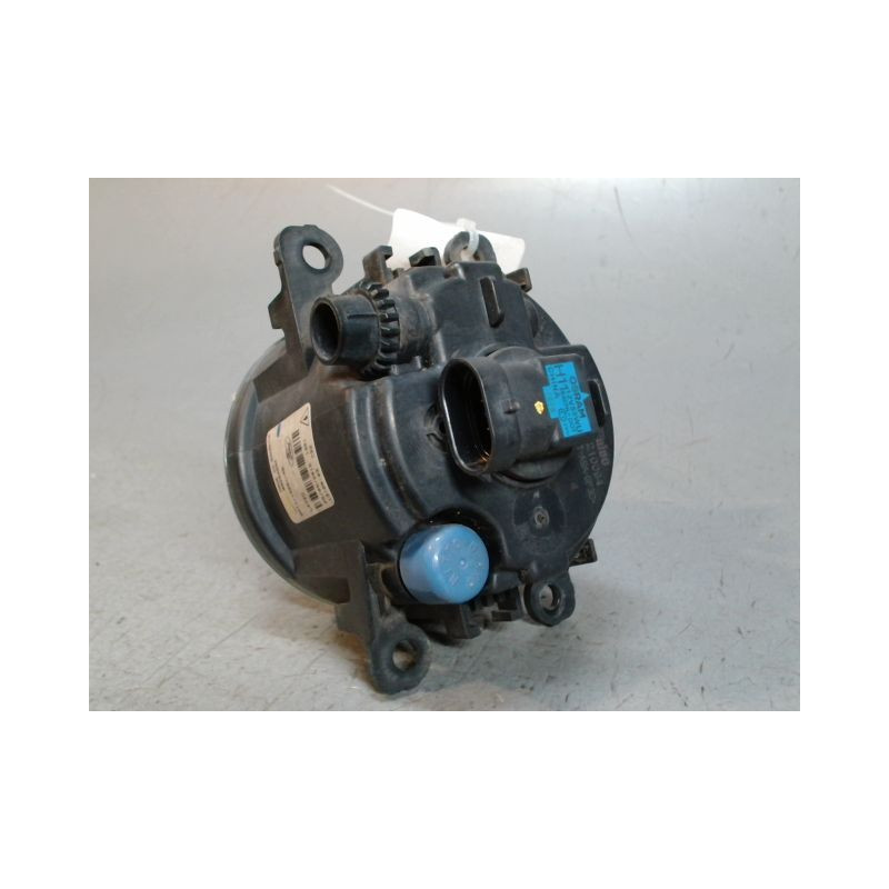 PHARE ANTIBROUILLARD AVANT DROIT FORD FIESTA