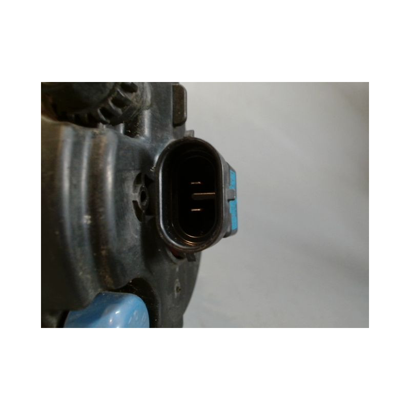 PHARE ANTIBROUILLARD AVANT DROIT FORD FIESTA