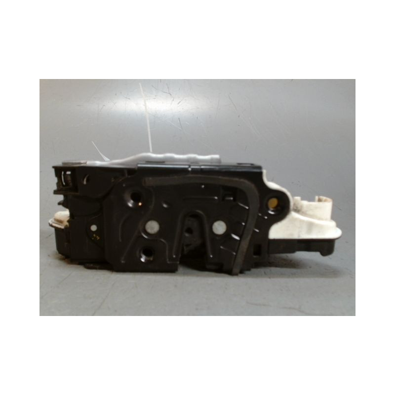 SYSTEME CONDAMNATION AVANT GAUCHE VOLKSWAGEN POLO 2009-