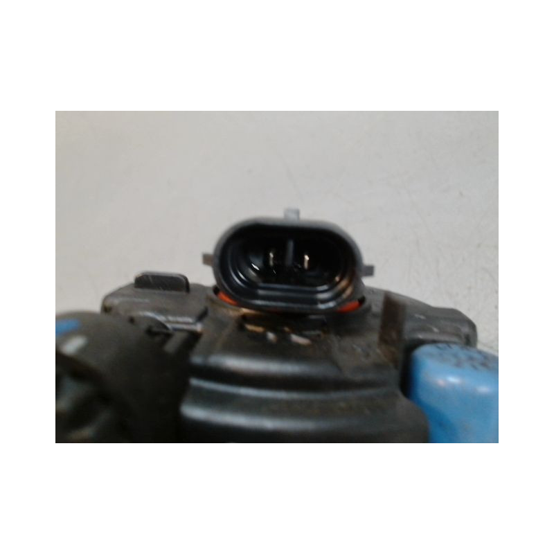 PHARE ANTIBROUILLARD AVANT DROIT RENAULT TWINGO