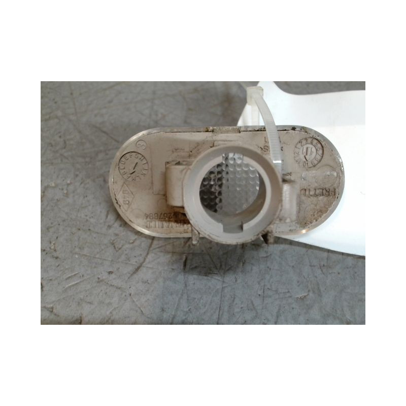REPETITEUR AILE DROIT RENAULT TWINGO 2 2007-