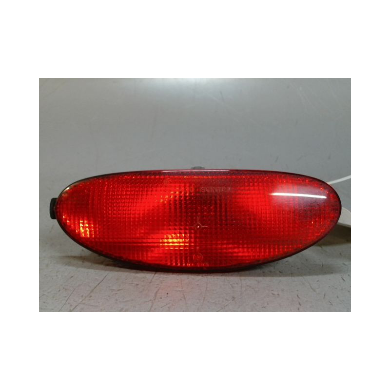 FEU BROUILLARD CENTRAL ARRIERE PEUGEOT 206 5P