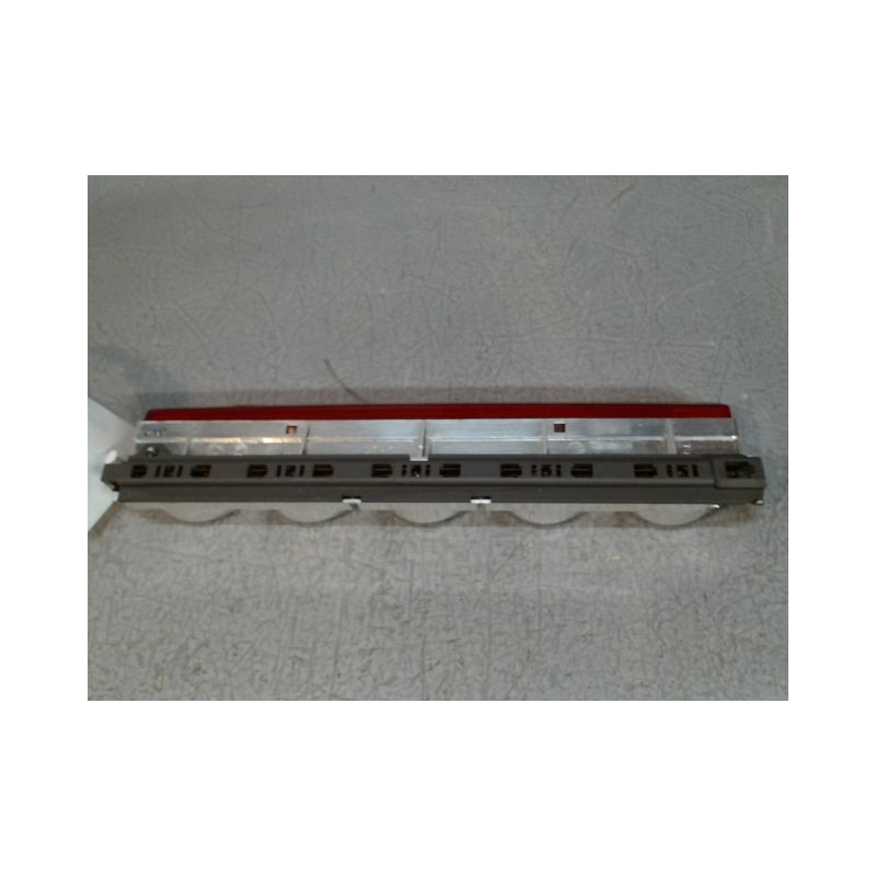 FEUX STOP SUPPLEMENTAIRE FIAT 500 2007-