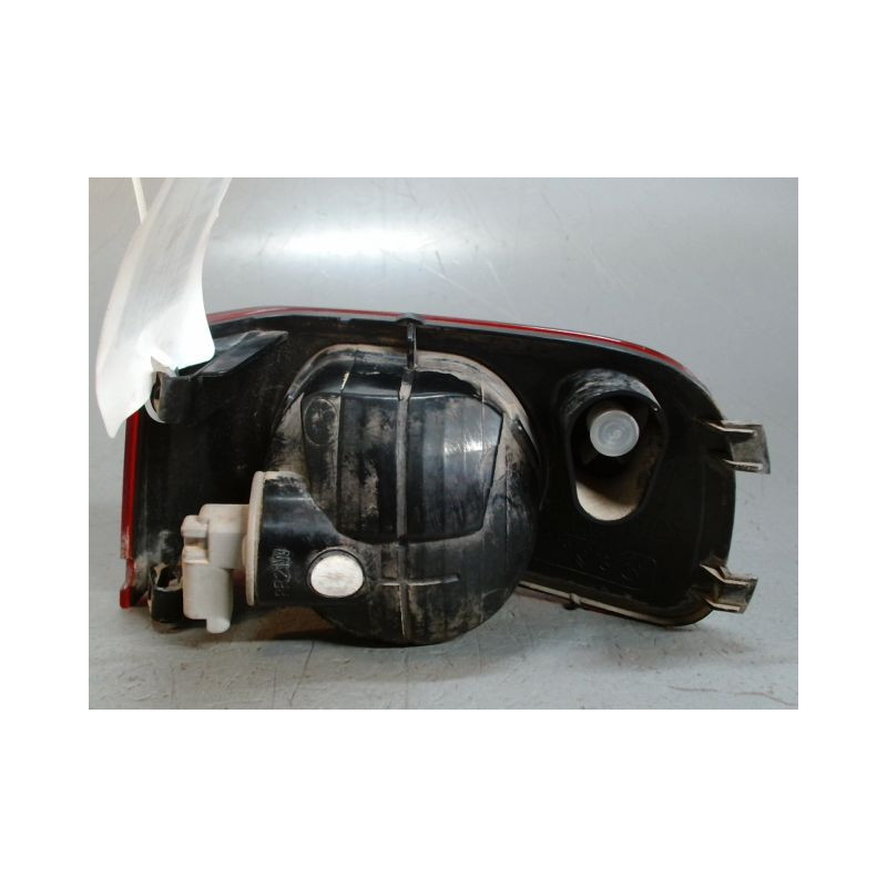 FEU DE PARE-CHOC ARRIERE GAUCHE CITROEN C3 PICASSO 2008-