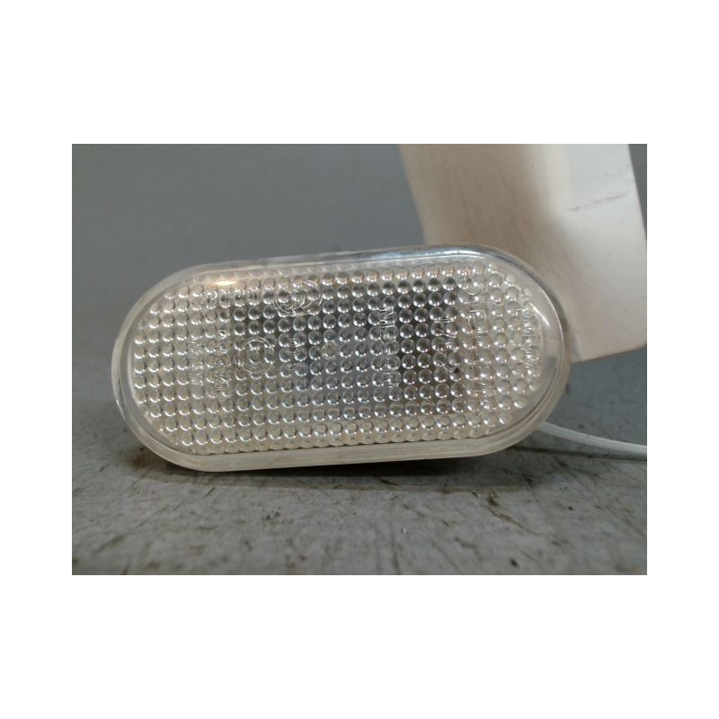 REPETITEUR AILE GAUCHE NISSAN MICRA