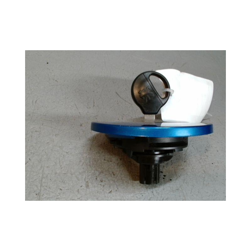 BOUCHON RESERVOIR A CARBURANT PEUGEOT 206 3P