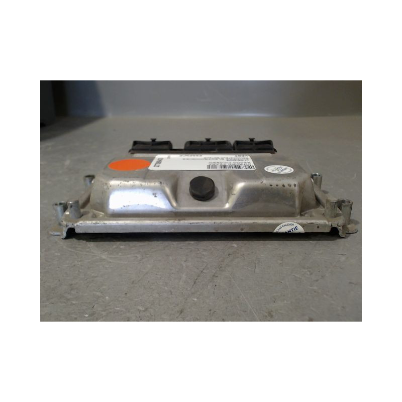 CALCULATEUR MOTEUR CITROEN XSARA PICASSO