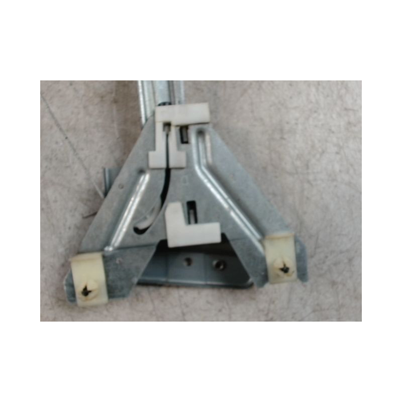 MECANISME+MOTEUR LEVE-GLACE ARRIERE DROIT CITROEN XSARA BREAK -2000