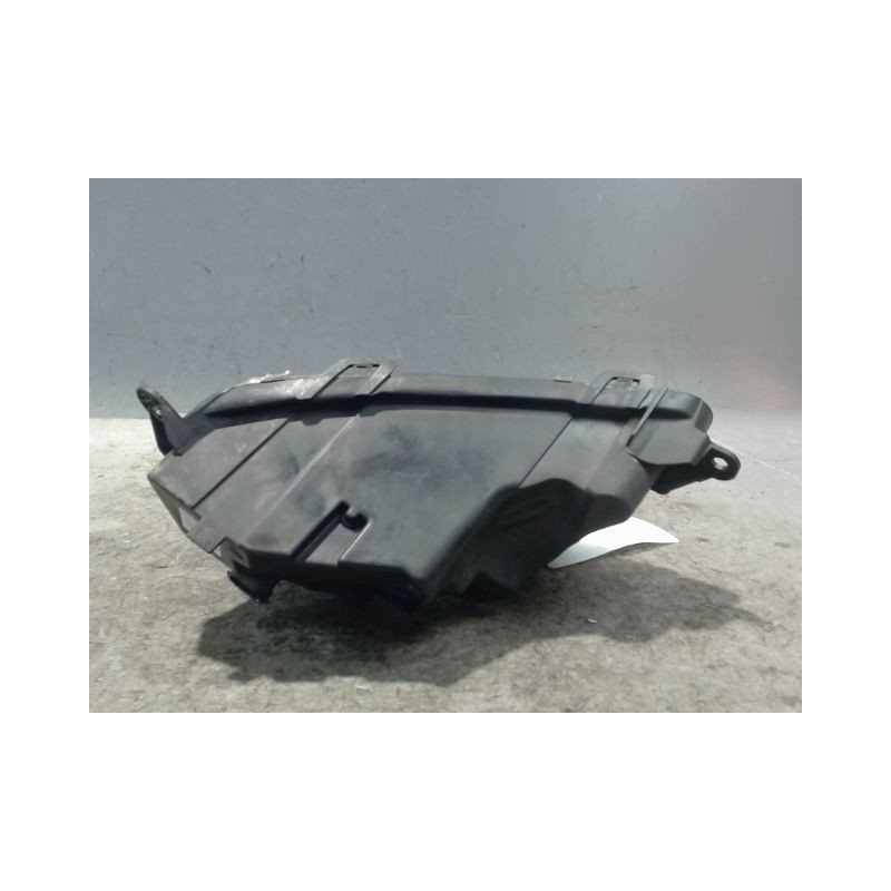 PHARE ANTIBROUILLARD AVANT GAUCHE PORSCHE CAYENNE 2002-