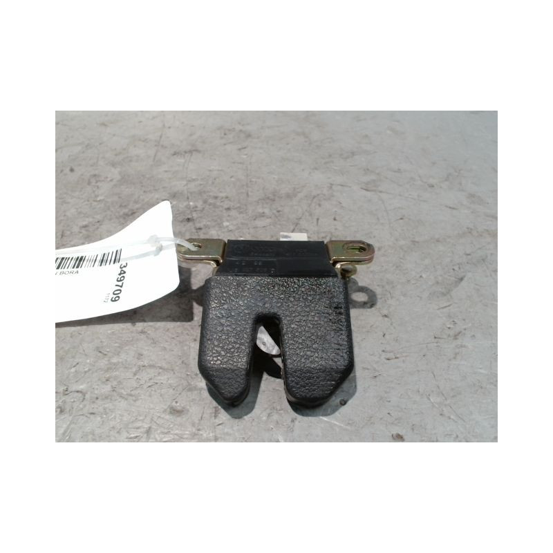 SERRURE COFFRE ARRIERE VOLKSWAGEN BORA