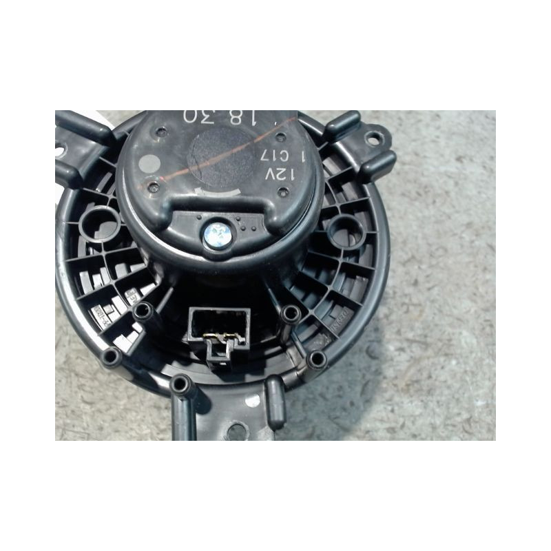 MOTEUR VENTILATEUR CHAUFFAGE SUZUKI IGNIS 03-