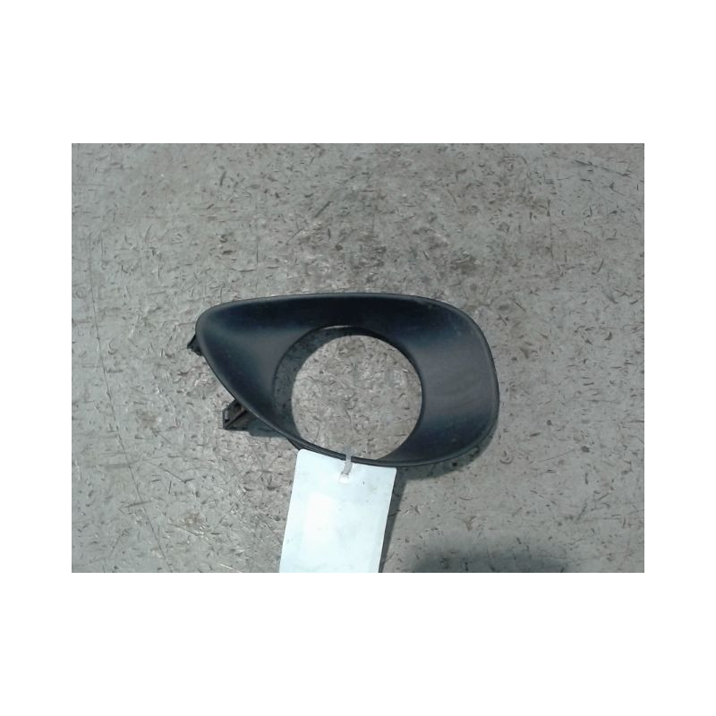 OBTURATEUR PHARE ADDITIONNEL PARE-CHOC AVD TOYOTA YARIS 2005-