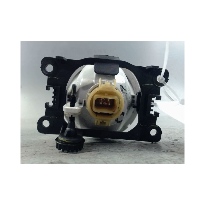 PHARE ANTIBROUILLARD AVANT GAUCHE PEUGEOT 208