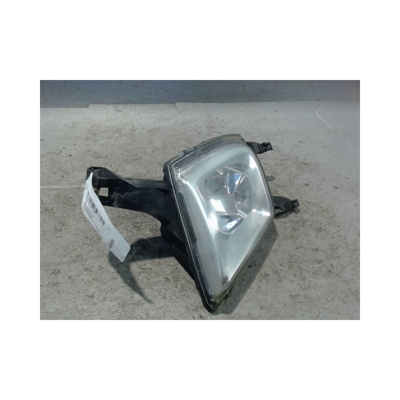 PHARE ANTIBROUILLARD AVANT DROIT PEUGEOT 407