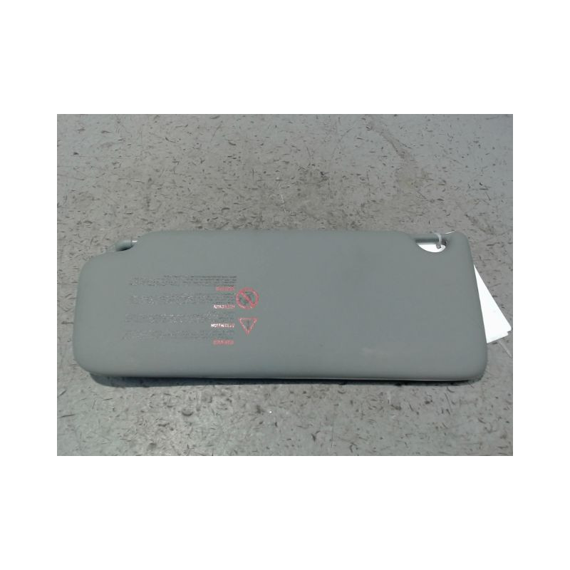 PARE-SOLEIL D RENAULT CLIO II CAMPUS 06-