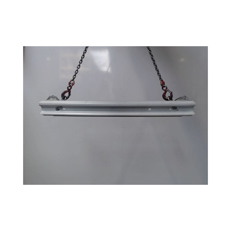 RENFORT PARE-CHOC ARRIERE  TOYOTA YARIS