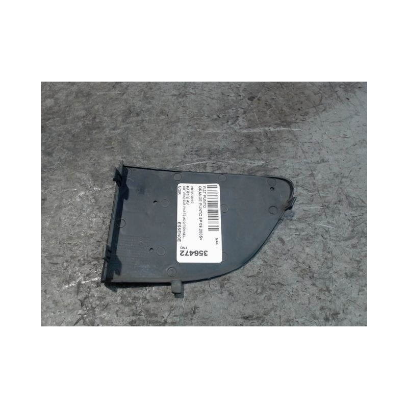 OBTURATEUR PHARE ADDITIONNEL PARE-CHOC AVG FIAT GRANDE PUNTO 2005-