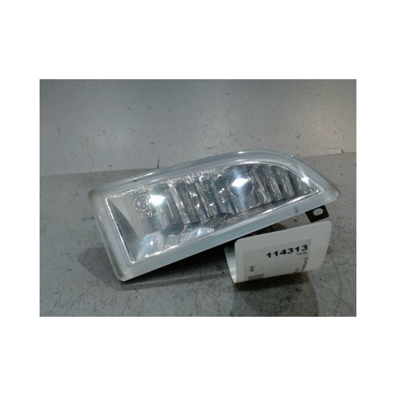 PHARE ANTIBROUILLARD AVANT DROIT MAZDA 2