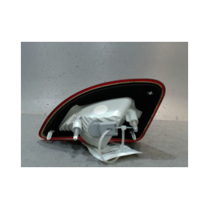 FEU ARRIERE INTERIEUR DROIT RENAULT TWINGO