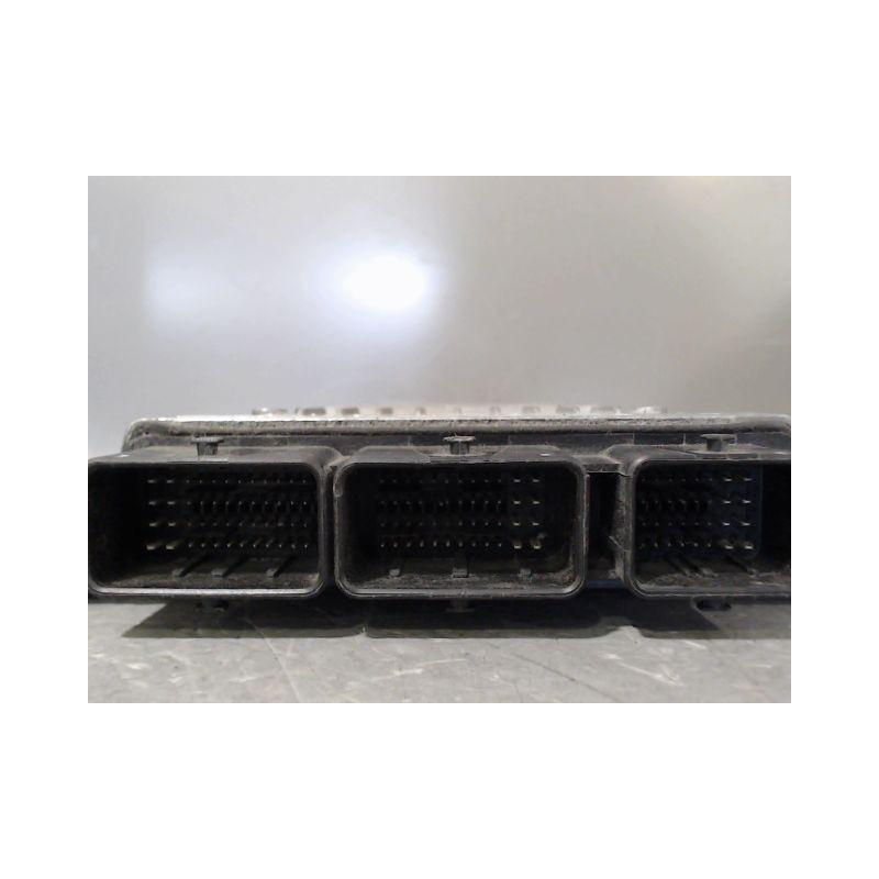 CALCULATEUR MOTEUR RENAULT SCENIC MONOSP. II Phase 2 2006-2009