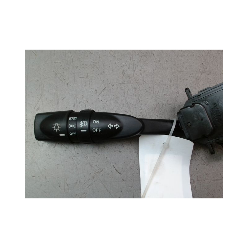 COMMANDE ECLAIRAGE SSANGYONG KYRON 2005-