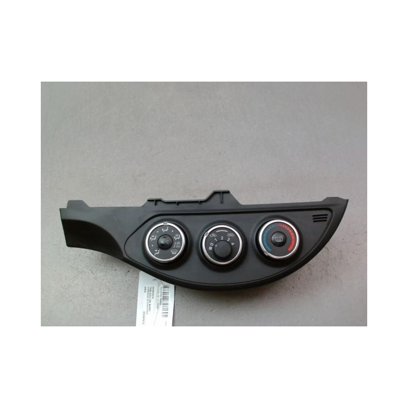 COMMANDE DE CHAUFFAGE TOYOTA YARIS 2005-