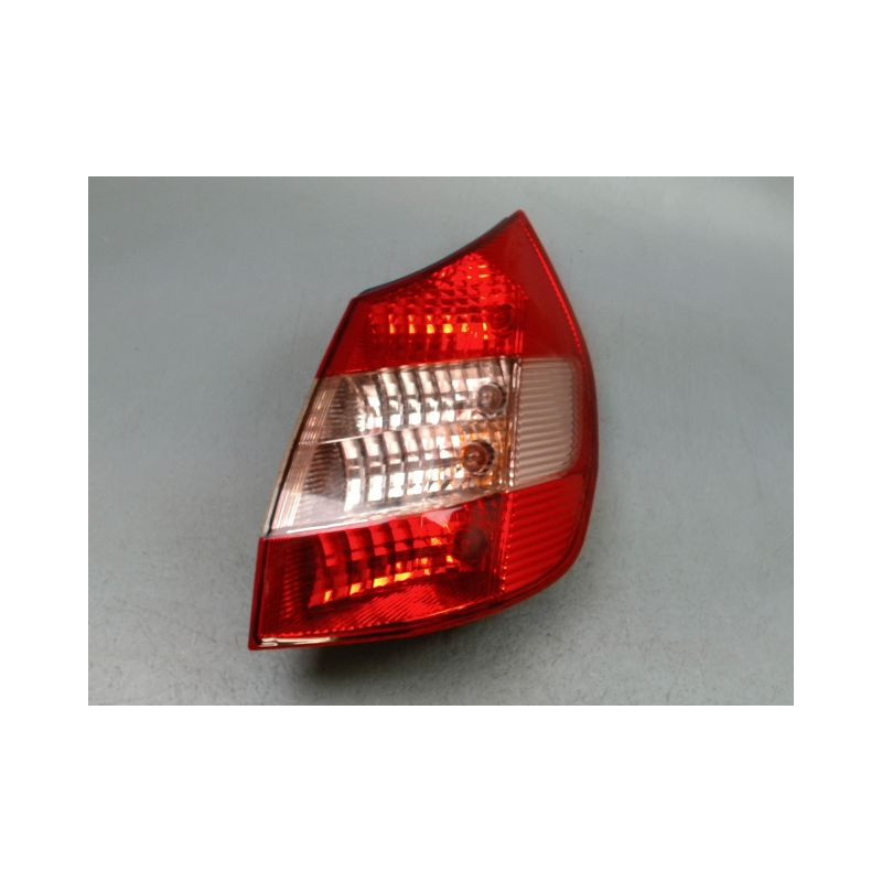 FEU ARRIERE DROIT RENAULT SCENIC MONOSP. II Phase 1 2003-2006